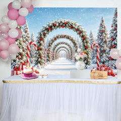 Lofaris Schneebedeckter Weihnachtsbogen Hintergrund mit roten Kugeln und Zuckerstangen, festliche Winterkulisse für Fotoshootings