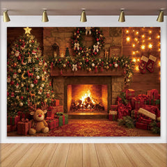 Lofaris Gemütlicher Weihnachts-Hintergrund mit Kamin und Tannenbaum, festliche Kulisse für Winter- und Familienfotoshootings