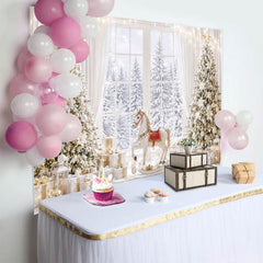 Lofaris Eleganter Weihnachtshintergrund mit verschneitem Fenster und Geschenken, luxuriöse Fotokulisse für festliche Winterdekoration