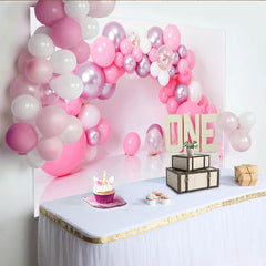 Hot Pink Ballongirlande Erster Geburtstag Cake Smash Hintergrund EINS Schild Studio